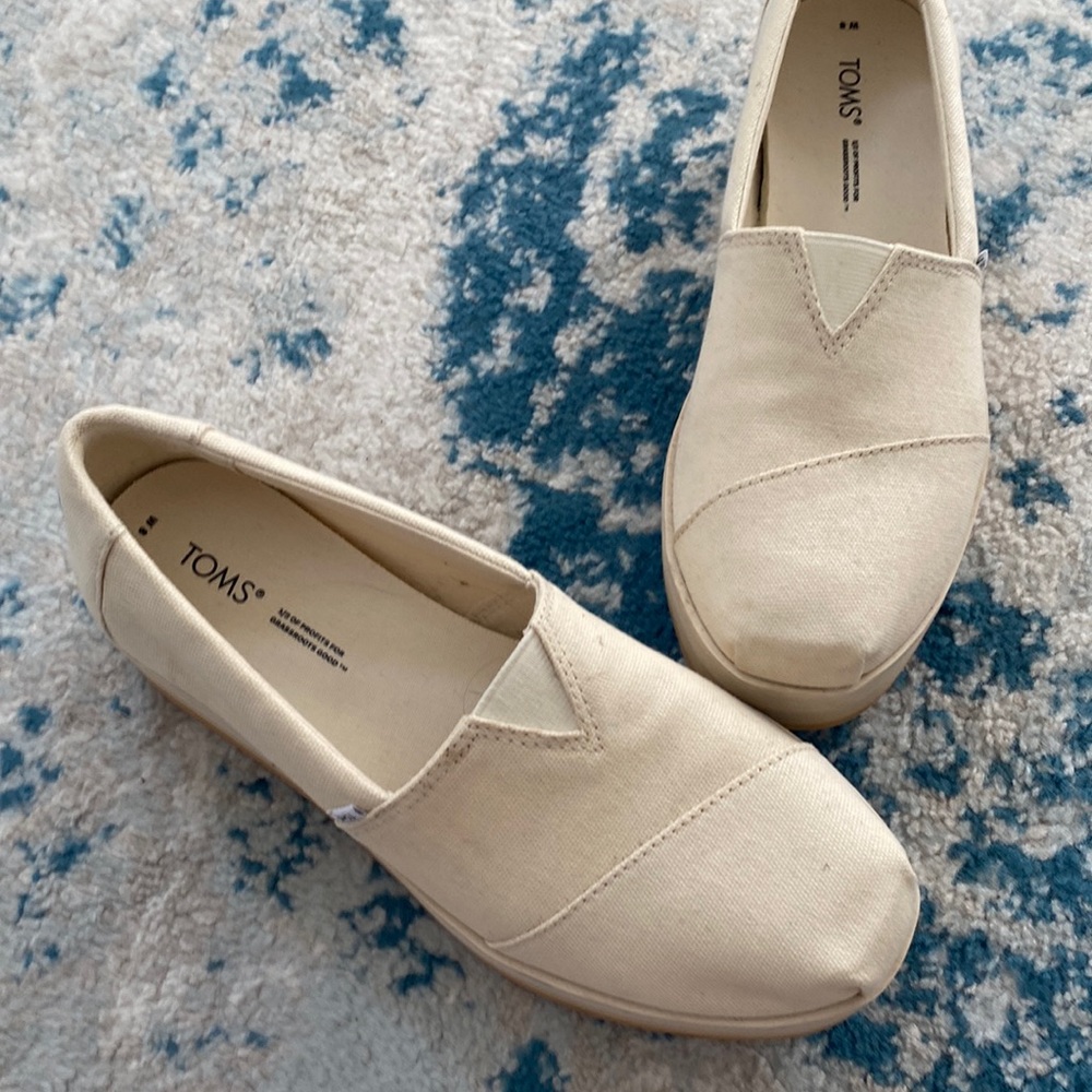 Worn twice! I love them they are just slightly too large for me